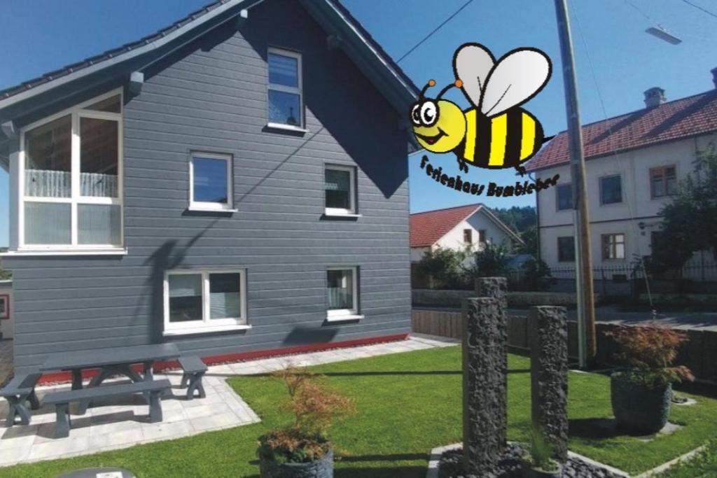 Ferienhaus Bumblebee Im Allgaeu Eggenthal Eksteriør billede