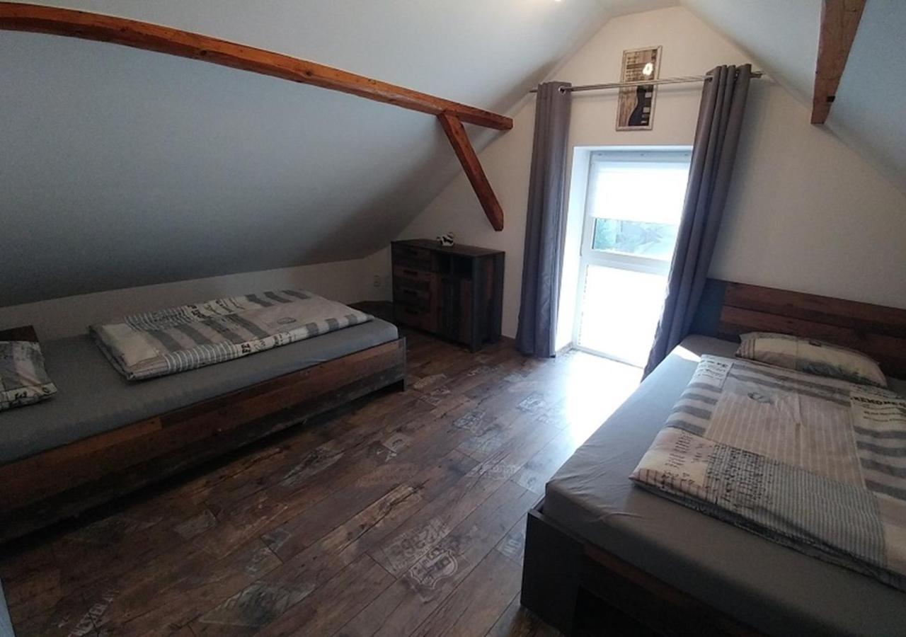 Ferienhaus Bumblebee Im Allgaeu Eggenthal Eksteriør billede